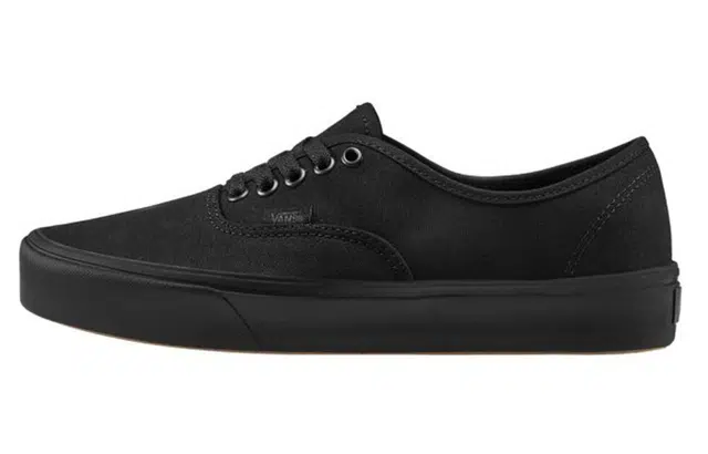 Vans Authentic Black