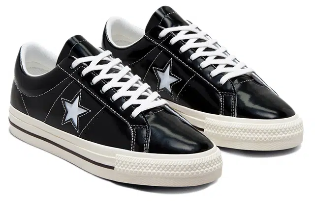 Converse One Star