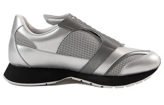 CONP 23SS Swing Runner