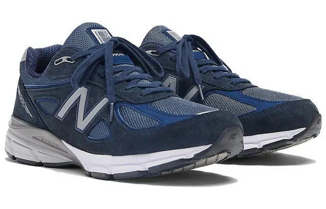 New Balance NB 990 V4