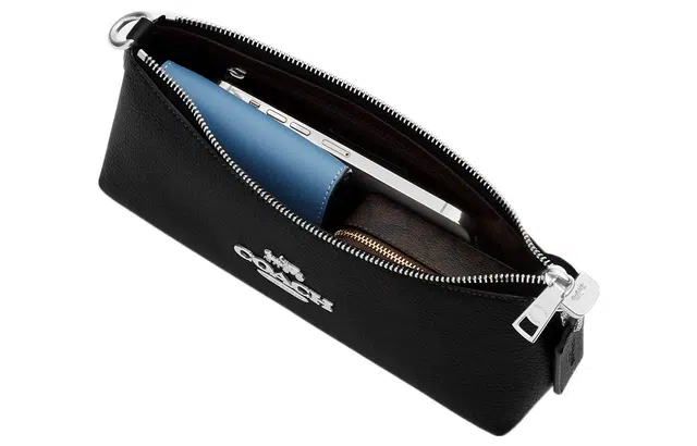 COACH Charlotte 25 Logo