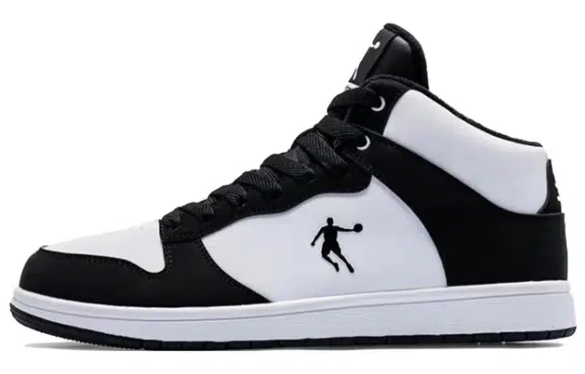 Jordan Mid-Top Sneakers White Black