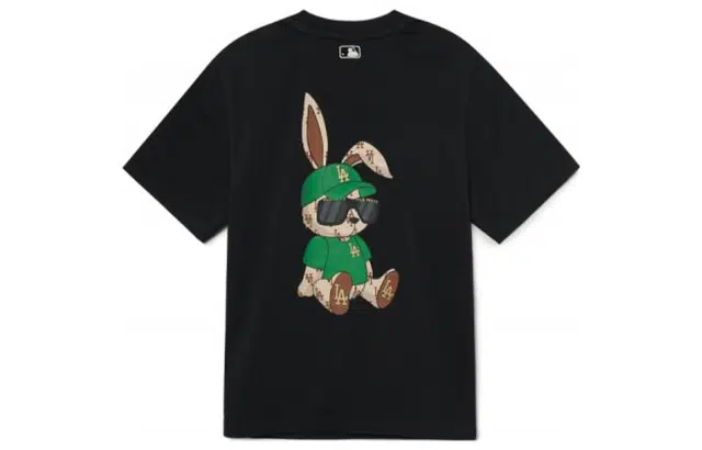 MLB T