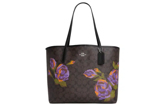 COACH City 33 Logo Tote