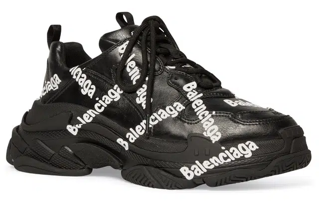 Balenciaga Triple S