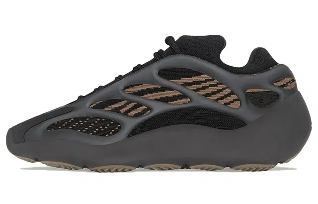 adidas originals Yeezy boost 700 V3 "Clay Brown"