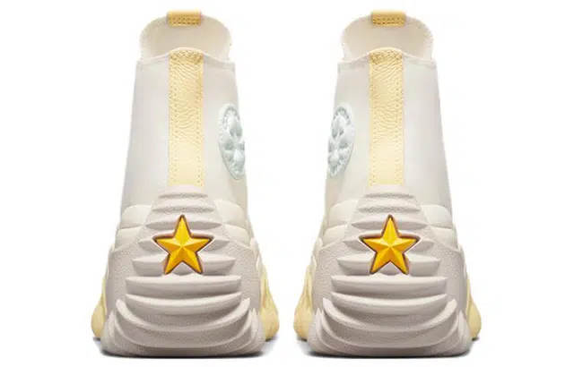 Converse Run Star Motion