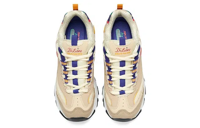 Skechers