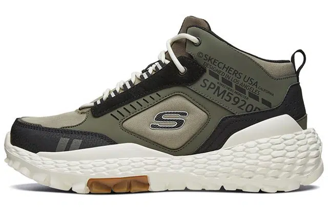 Skechers