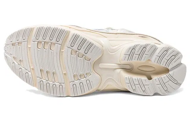 adidas originals Ozweego Bunny Cream