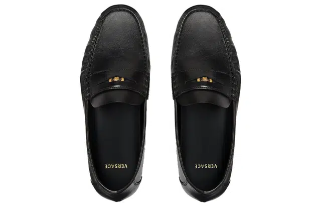 VERSACE