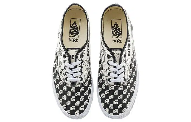 Otw Nuttsh x Vans Authentic
