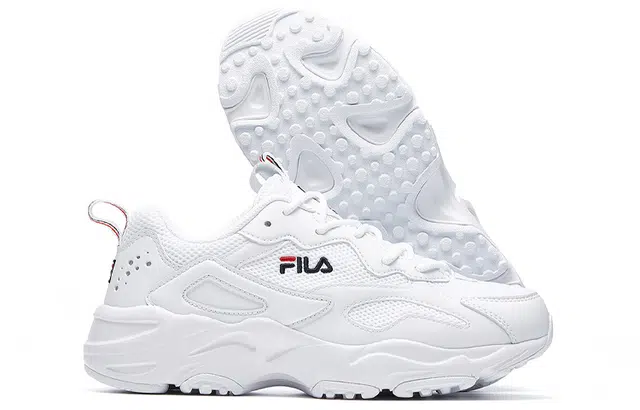 FILA Tracer