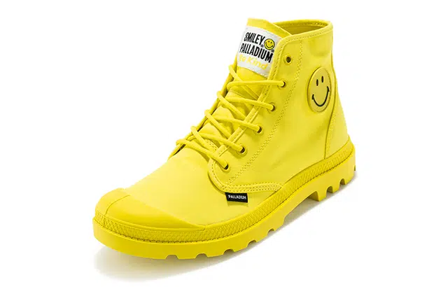 SMILEY x Palladium