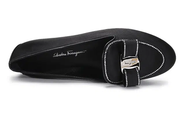FERRAGAMO Vara Bow