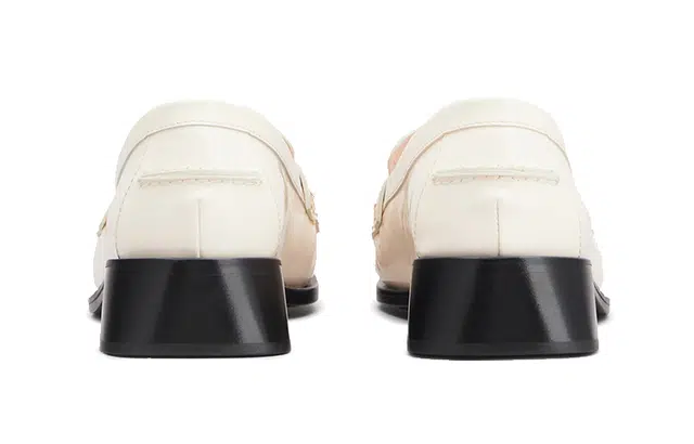 Roger Vivier Preppy Viv