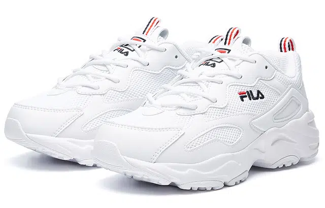 FILA Tracer