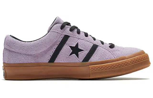 Converse one star Academy