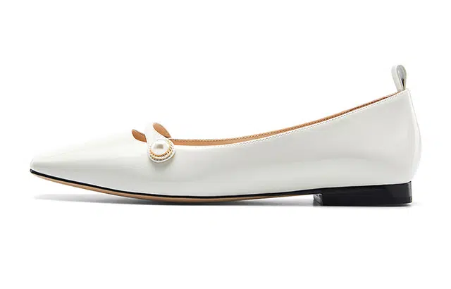 NINE WEST
