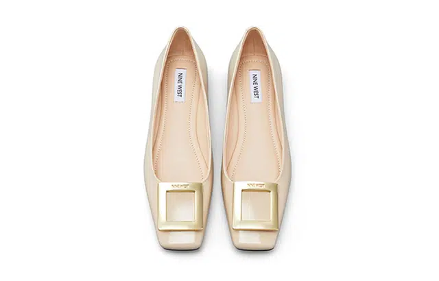 NINE WEST