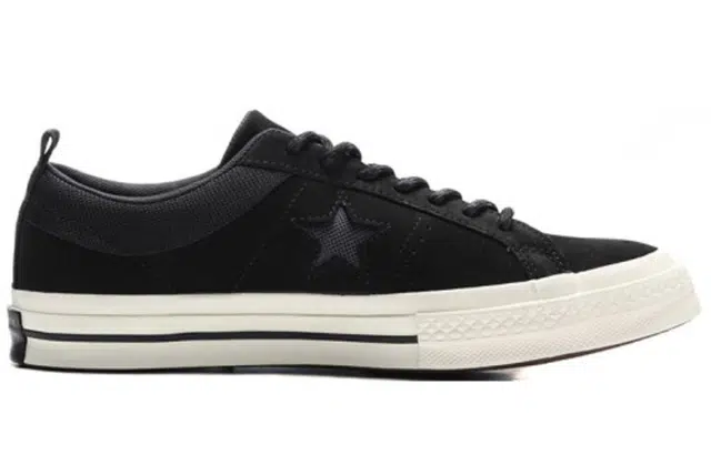 Converse One Star