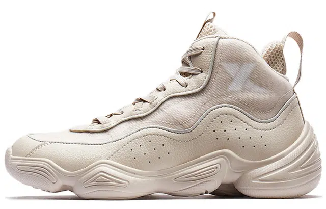 特步 潮流百搭 防滑耐磨 高帮 老爹鞋 男款 米色