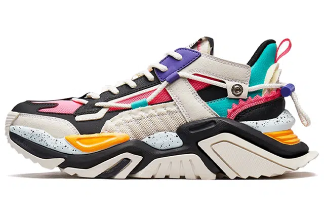 Xtep Mecha Series Dad Shoes Women Beige Black Red