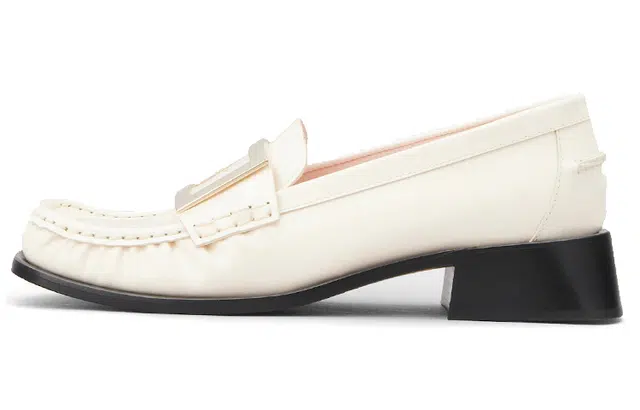 Roger Vivier Preppy Viv