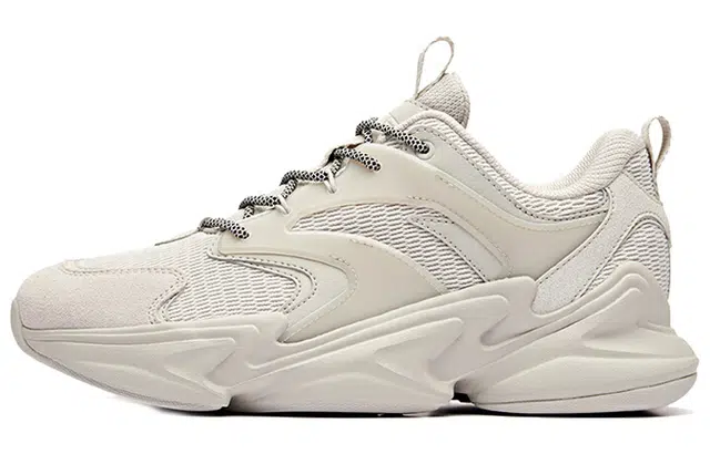 Anta Lifestyle Low-Top Grey