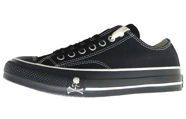 Converse Chuck Taylor All Star Addict Black