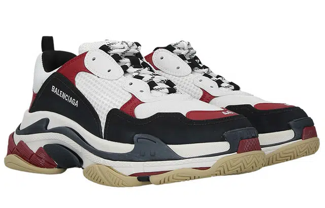 Balenciaga Triple S
