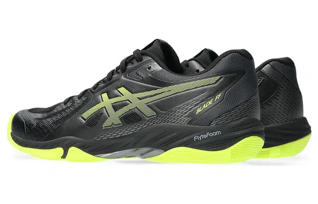 Asics Blade FF