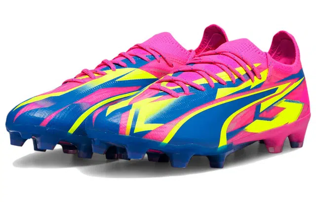 PUMA Ultra Ultimate