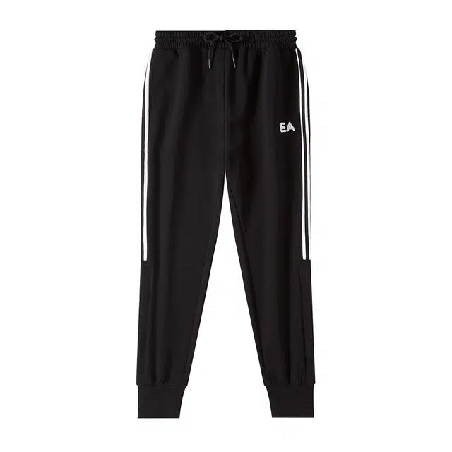 Elle Active
