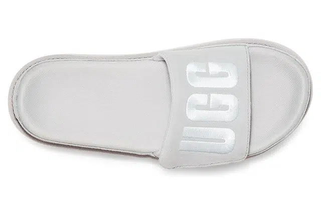 UGG Laton