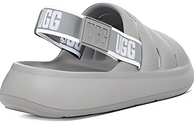 UGG Fluff You