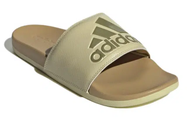 adidas Adilette Comfort