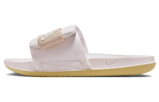 Nike Offcourt Adjust