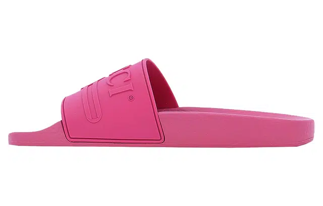 GUCCI Rubber Slide Logo