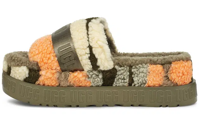 UGG Fluffita Cali Collage