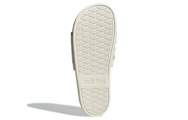 adidas Adilette Comfort Slides