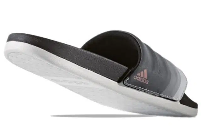 adidas Cloudfoam