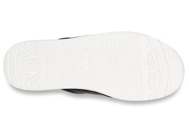 UGG Zayne