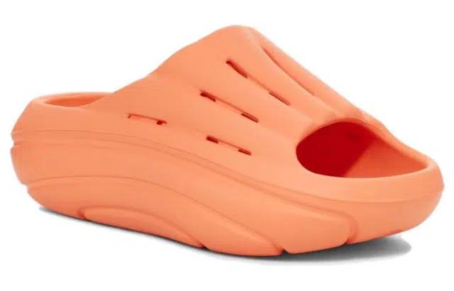 UGG EVA