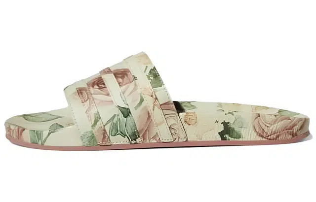 adidas originals Adilette Slides