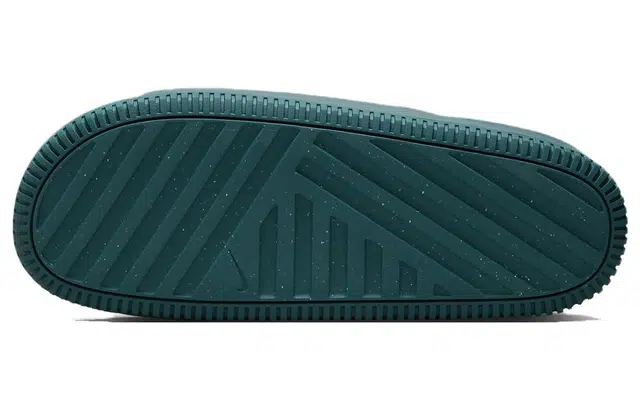 Nike Calm Slide