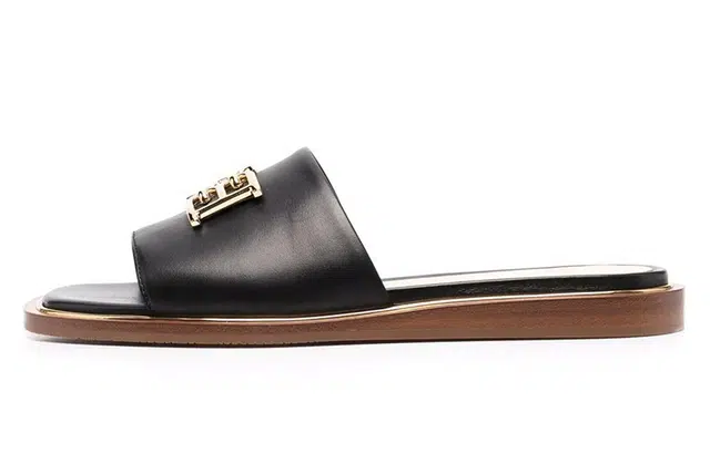 BALLY logo