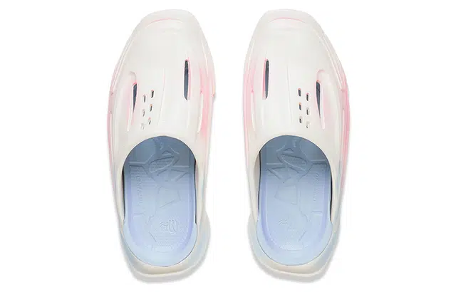 LiNing CF slipper