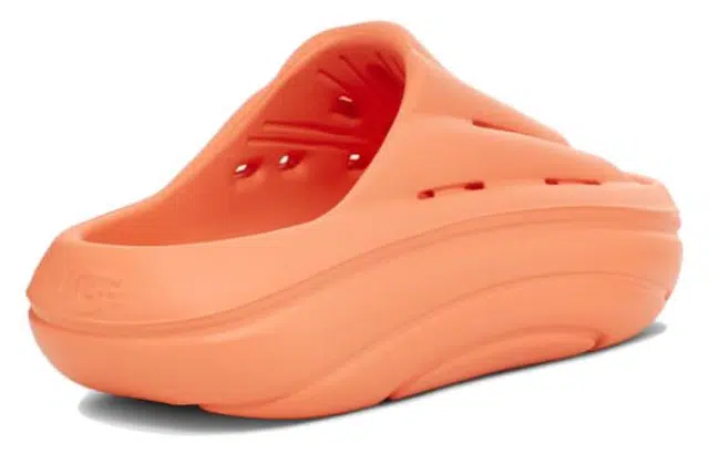 UGG EVA