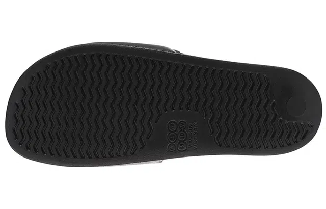 Reebok classic slide